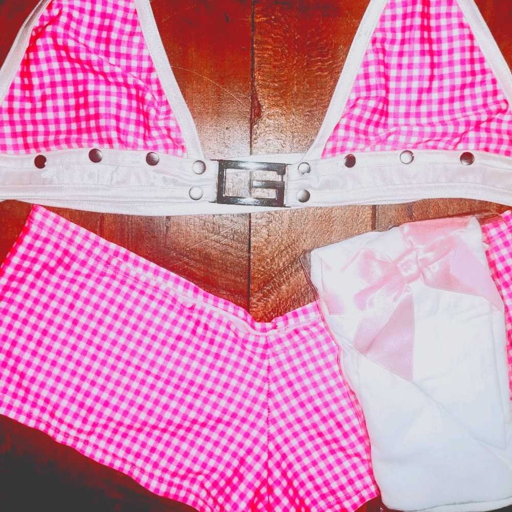 Costume